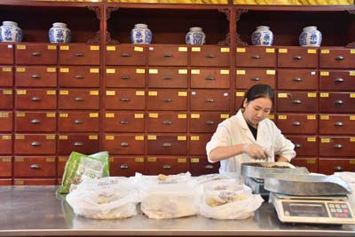 杭州市肿瘤中医：良性肿瘤治疗费用 怎么治疗良性肿瘤