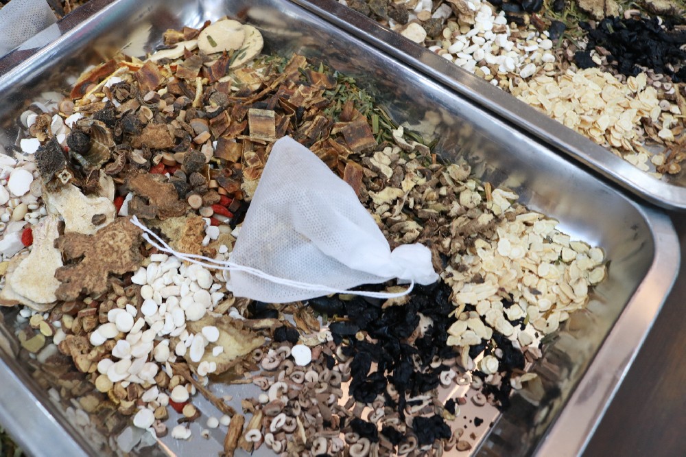 杭州御承堂评价怎么样：治疗肝癌应注意的问题有哪些呢？