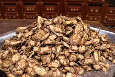 杭州好的肿瘤中医馆：原发性肝癌早期的症状有哪些 如何进行预防